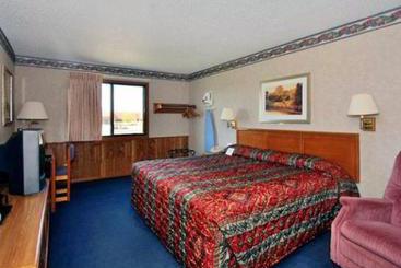 בית מלון כפרי Econo Lodge Inn And Suites Dub