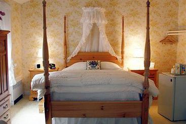 فندق Harbor House Inn