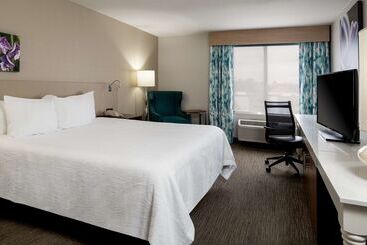 בית מלון כפרי Hilton Garden Inn Folsom