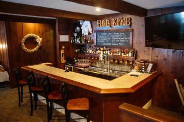 هتل Hob Knob Inn