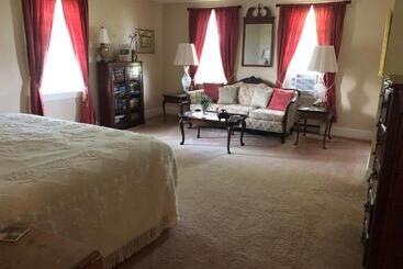 مبيت وإفطار Channel Bass Inn And Restaurant