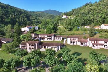 酒店 Vvf Pyrénées Canigou