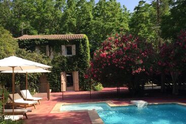 آپارتمانهای توریستها Serendip