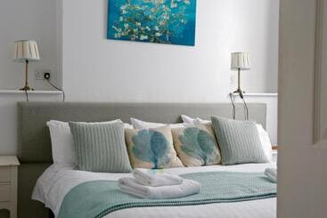 The Dolphin Hotel Exmouth