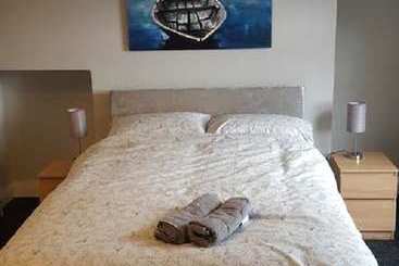 ペンション Allworthy Guesthouse