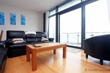 Сельский дом Westward Ho Horizon View 30 2 Bedrooms