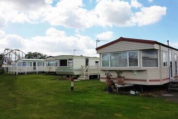 דירה Ingoldale Holiday Park