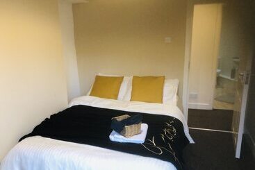 Пансион Stocks Road House Preston