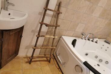 Сельский дом La Bastide Du Capelier Chambre D Hôtes