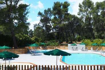 酒店 Huttopia Fontvieille