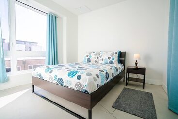 Жильё для туристов Minimalist & Alluring Condo, Walk To Mile High