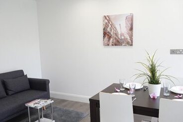 ペンション The Hatton Rooms