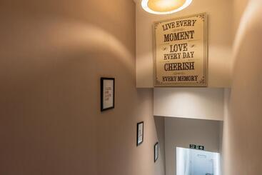 游客公寓 The Hive Apartment