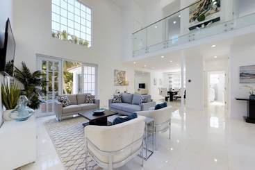 بيت ريفى Beautiful Hollywood Beach 4b/r Home W/heated Pool