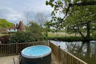 شقق خاصة سياحية Oastbrook Estate Vineyard