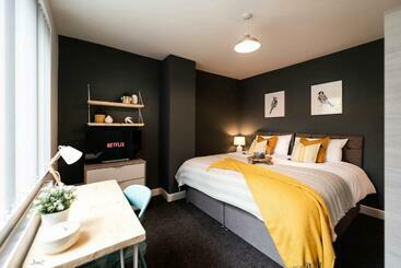 پانسیون Roberts Residence