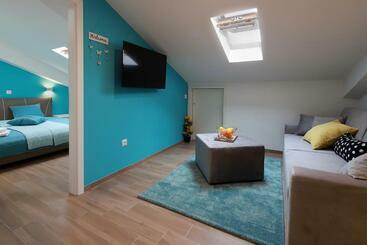 דירות לתיירים Nelly Apartment