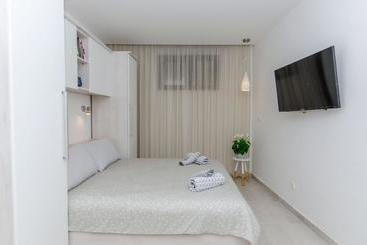 Apartaments turístics Apartment On The Beach