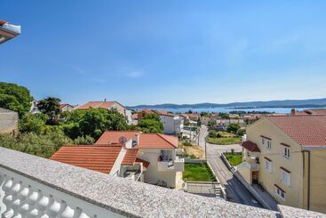 شقق خاصة سياحية Apartments And Room Danijel