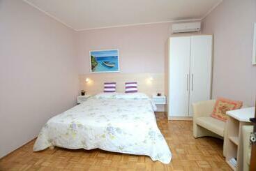 Apartments Ederina