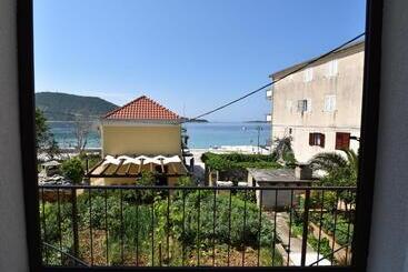 דירות לתיירים Apartments Guzela