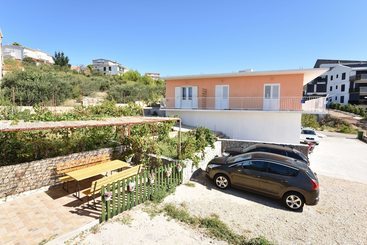 游客公寓 Apartments Zmika