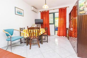 Apartments Nives