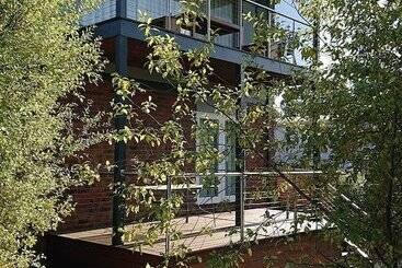 דירות לתיירים Paradise Escapes   001