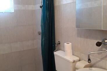 游客公寓 Apartments Nazor