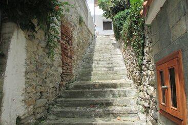 游客公寓 Castle Home Apartments