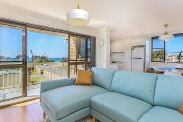 דירות לתיירים Kingsway Apartment 3