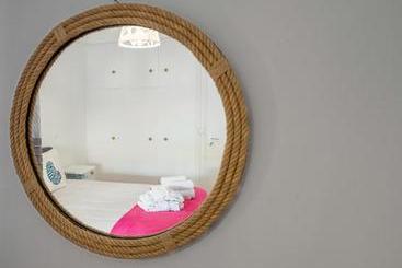 Unique Apartment In Glyfada Center