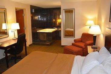 Clarion Hotel Conference Center