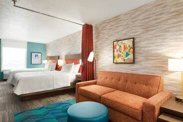 هتل Home2 Suites By Hilton East Haven New Haven