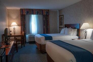 Miles City Hotel & Suites