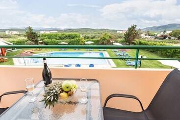 Alonia Hotel Apartments