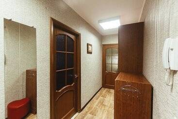 דירות לתיירים Apartments 5 Zvezd Skver Stroiteley