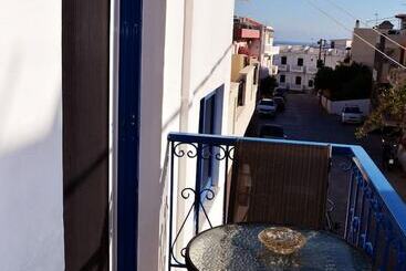 بنسيون Lefteri S Rooms