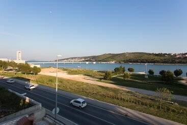 Apartaments turístics Apartments Tea & Nika