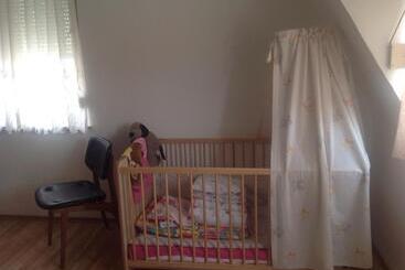 관광객 아파트 City Apartment