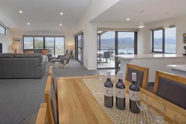 דירות לתיירים Mountview 43