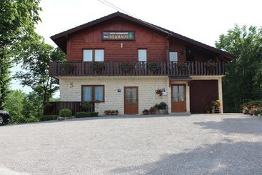 Жильё для туристов Apartments Bramado