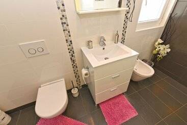 Жильё для туристов Apartment Monfiorenzo 1551