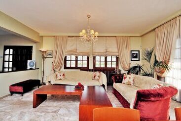 관광객 아파트 Halkidiki Family Villa Garden