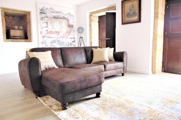 ツーリストアパートメント 3 Bedrooms House With Garden At Salzedas