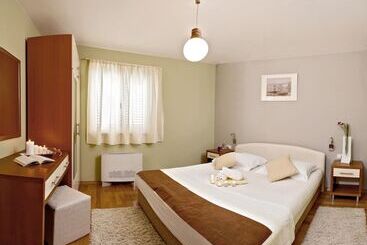 آپارتمان‌های توریست‌ها Villa Vilovic