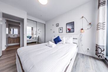 דירות לתיירים Hamilton 409