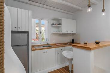 游客公寓 Milesian Suites