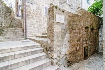 بنسيون Cinema View House