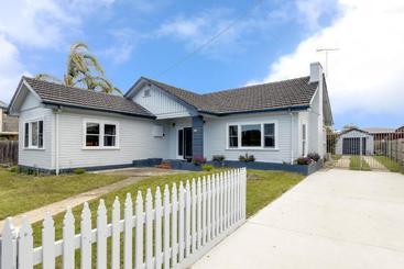شقق خاصة سياحية Seashells Lakes Entrance